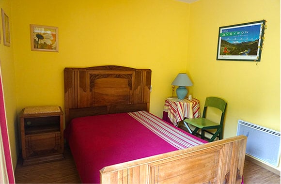 gite causses chambre levezou